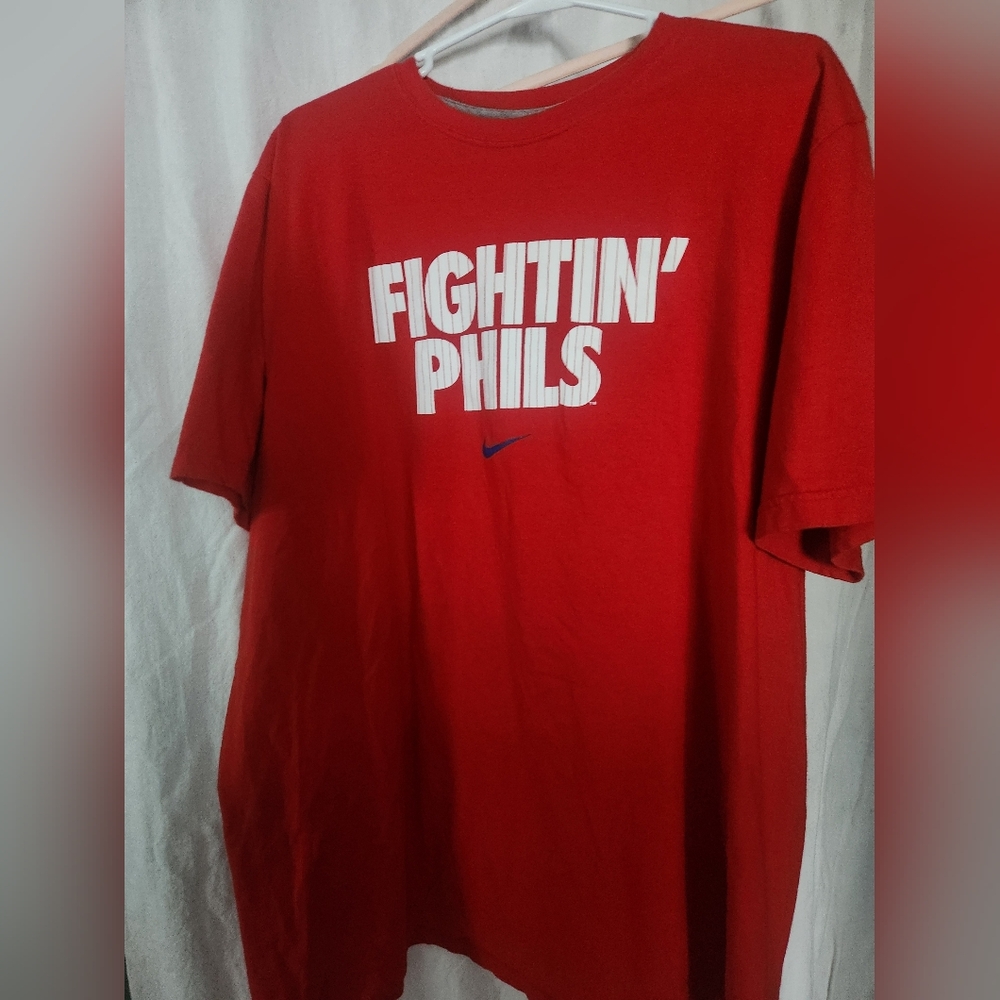 Philadelphia Philles Mens Size‎ 2X short sleeve T-shirt